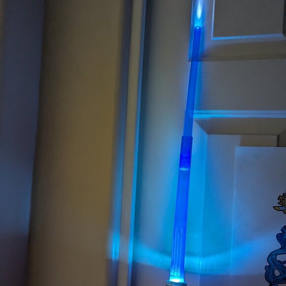 NWT Blue Lightsaber Rey 2019 Retractable Star Wars Disney Collectible Toy Hasbro - Picture 7 of 11
